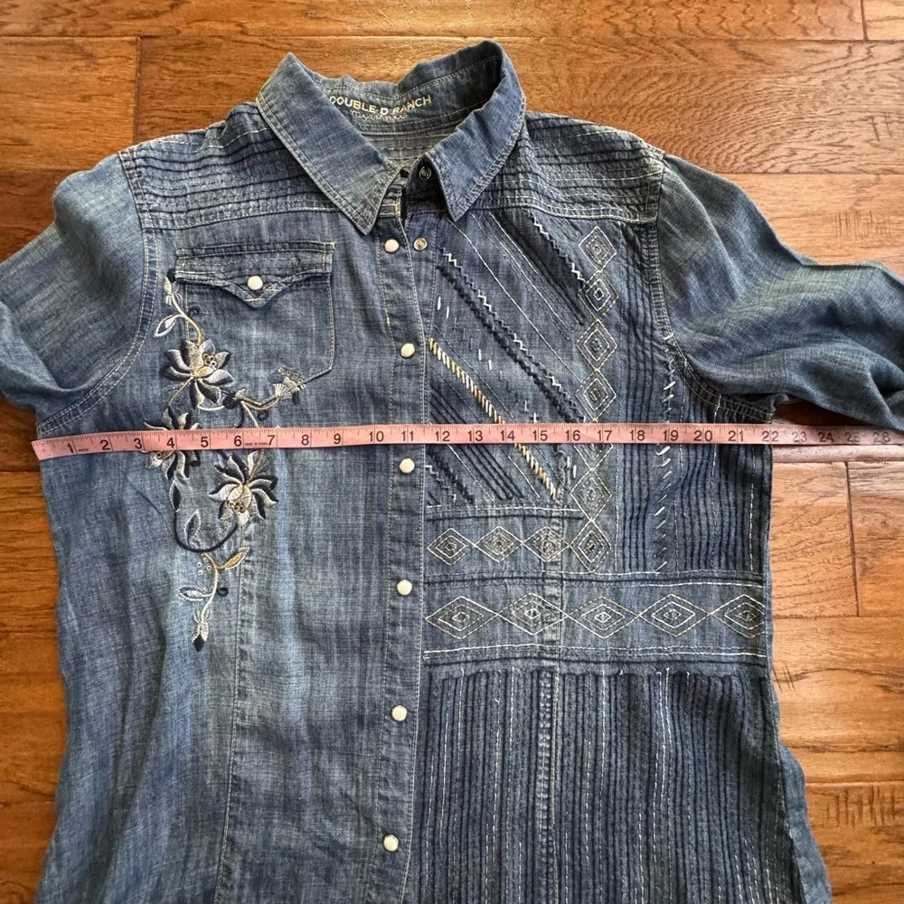 Double D Ranch Embroidered Denim Shirt - Picture 11 of 16